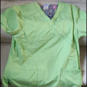 SB scrubs small scrub top